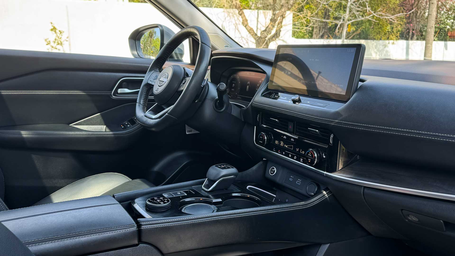 Nissan X-Trail — foto 13 de 29