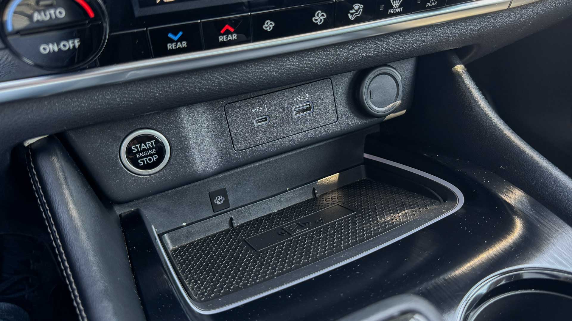 Nissan X-Trail — foto 18 de 29