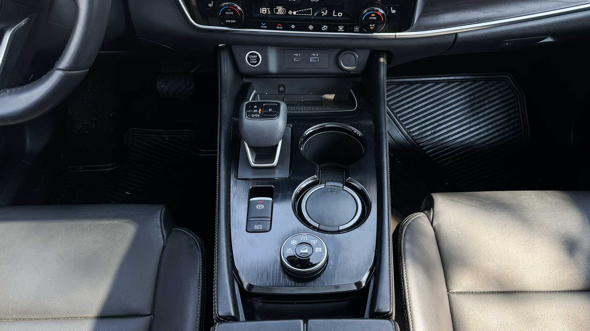 Nissan X-Trail — foto 20 de 29