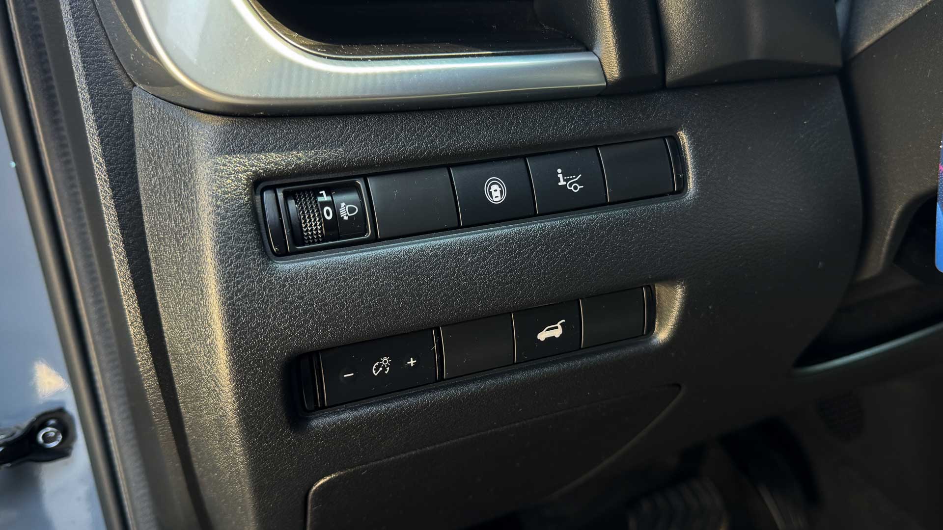 Nissan X-Trail — foto 28 de 29