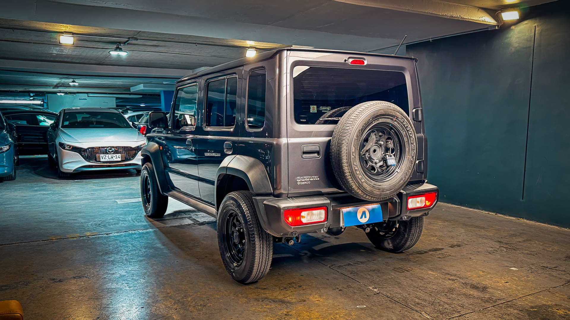 Suzuki Jimny — foto 2 de 25