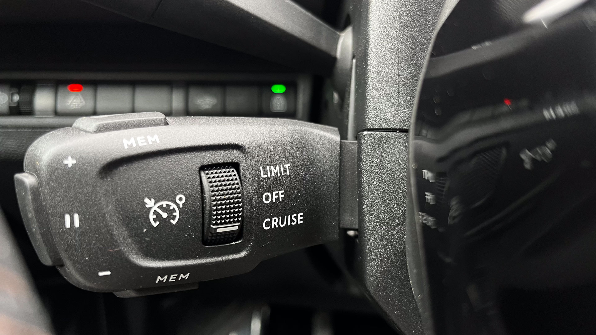 Peugeot 3008 — foto 10 de 25