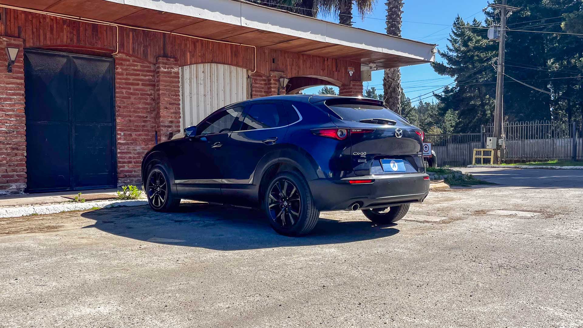 Mazda CX-30 — foto 2 de 27