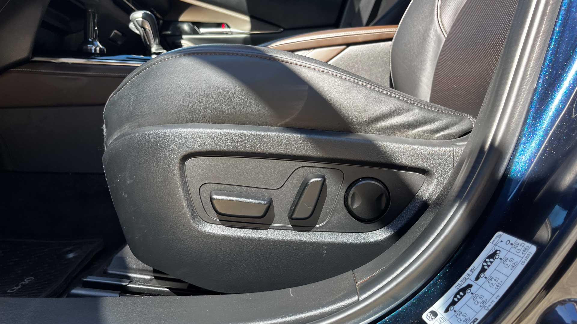 Mazda CX-30 — foto 25 de 27