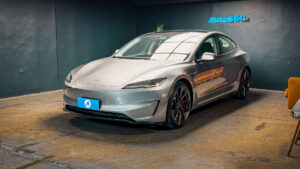 TESLA MODEL 3 2025