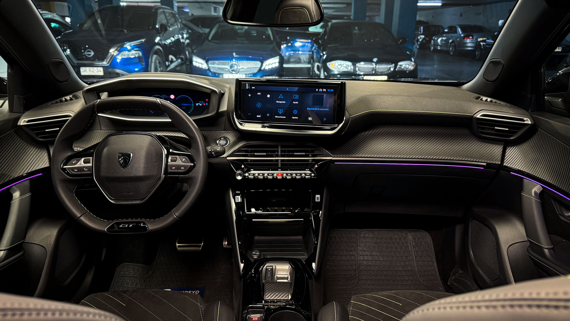 Peugeot 2008 — foto 14 de 31