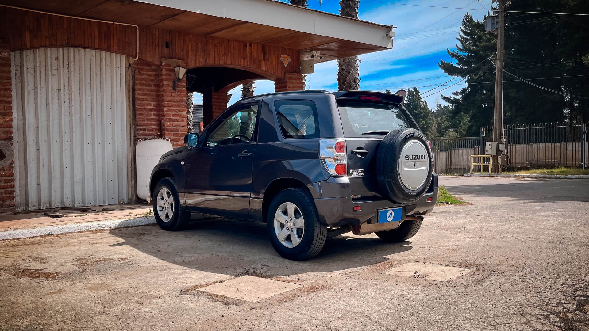 Suzuki Grand Vitara — foto 2 de 20