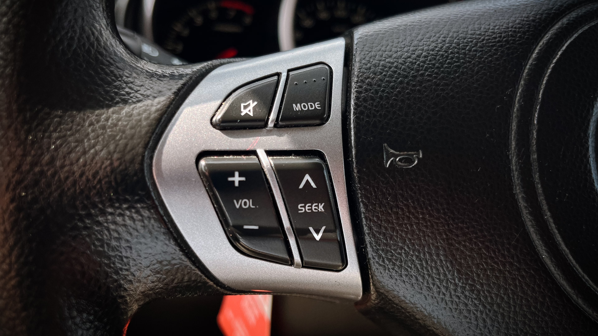Suzuki Grand Vitara — foto 8 de 20