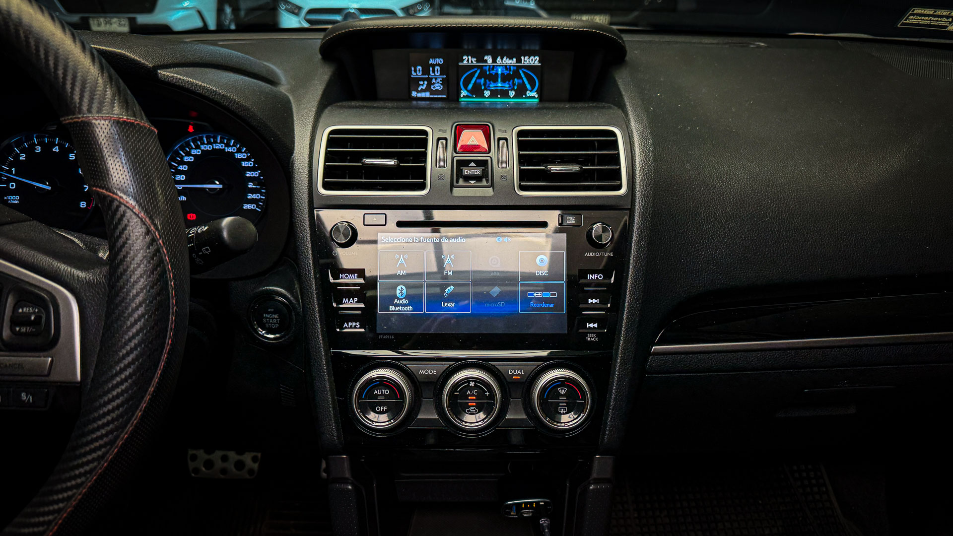 Subaru Forester — foto 15 de 28