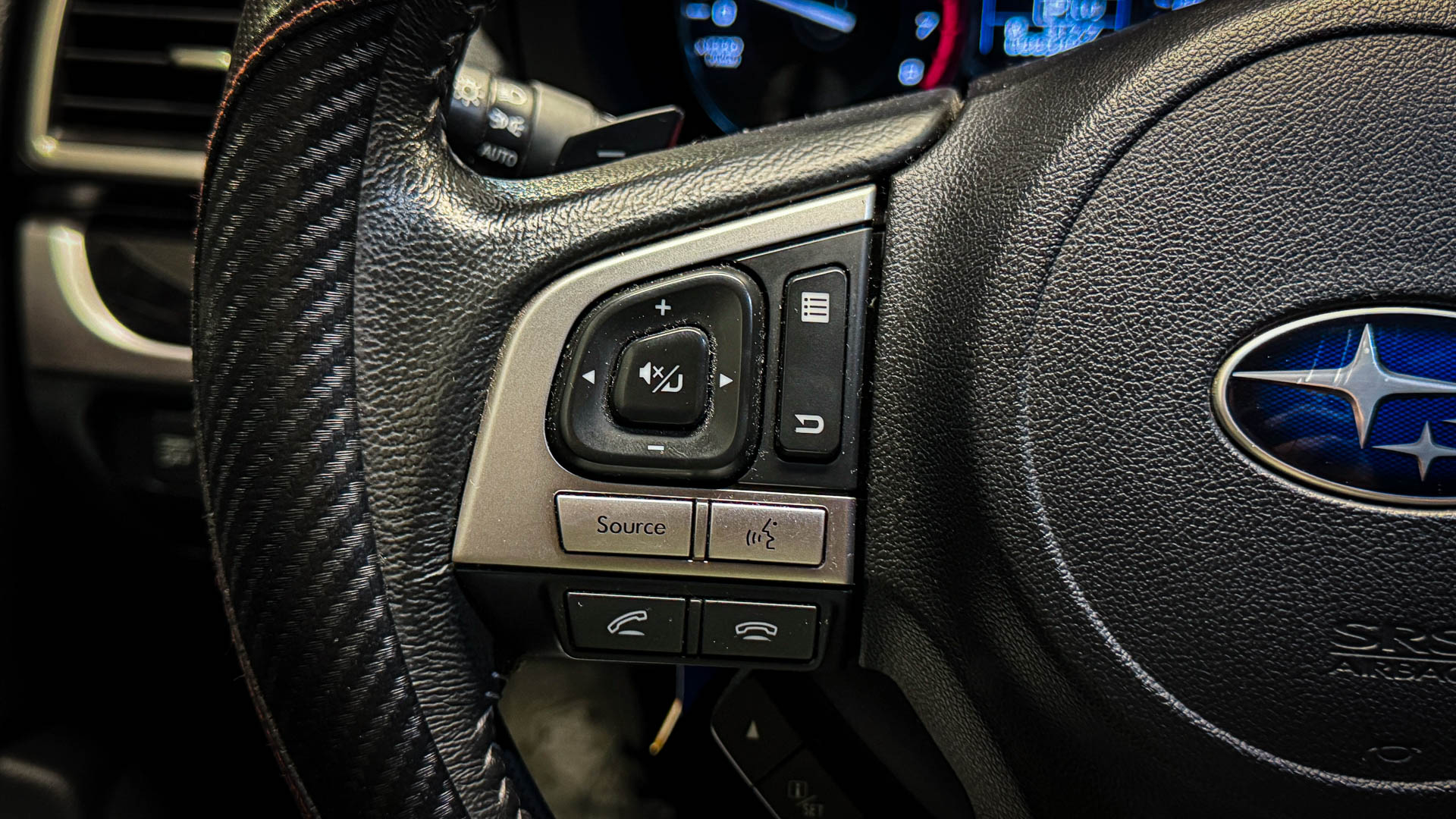 Subaru Forester — foto 9 de 28