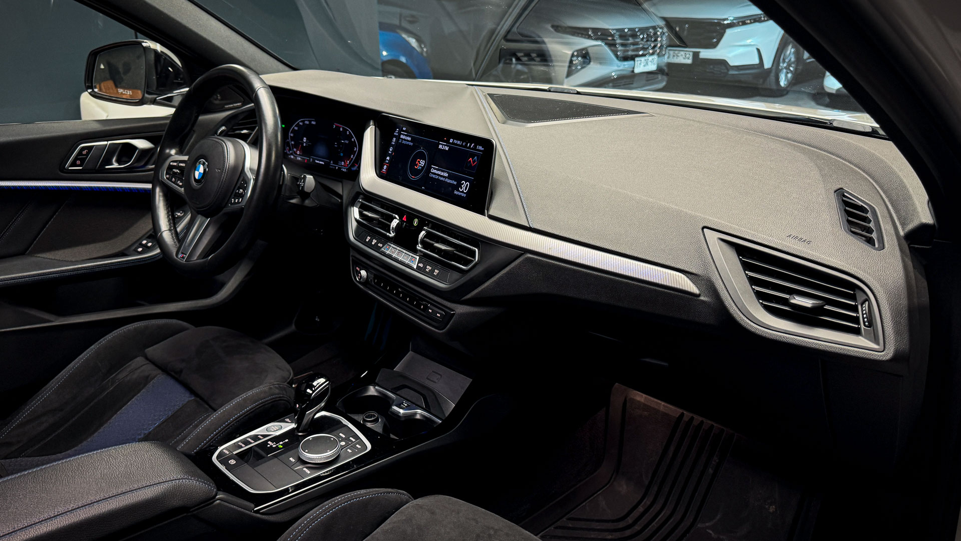 BMW 135I — foto 13 de 31