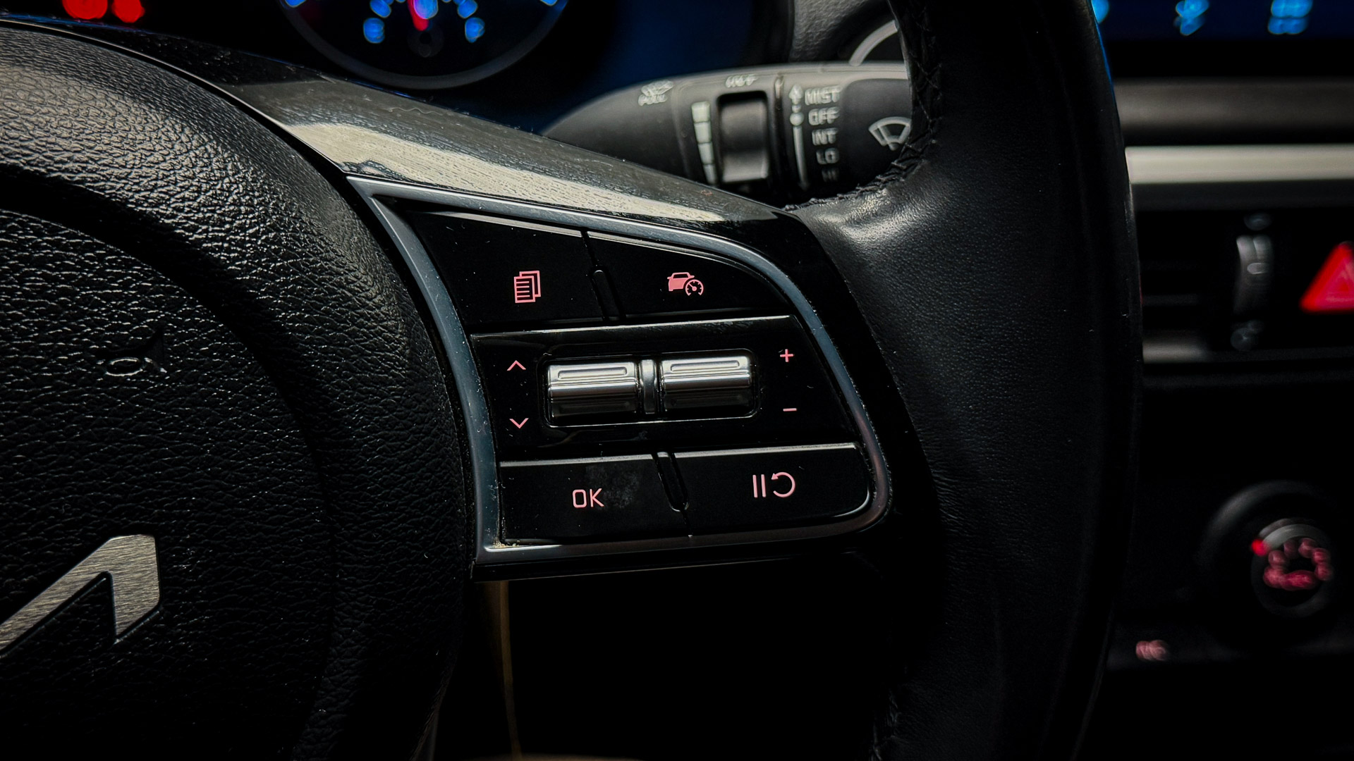 KIA Cerato — foto 10 de 26