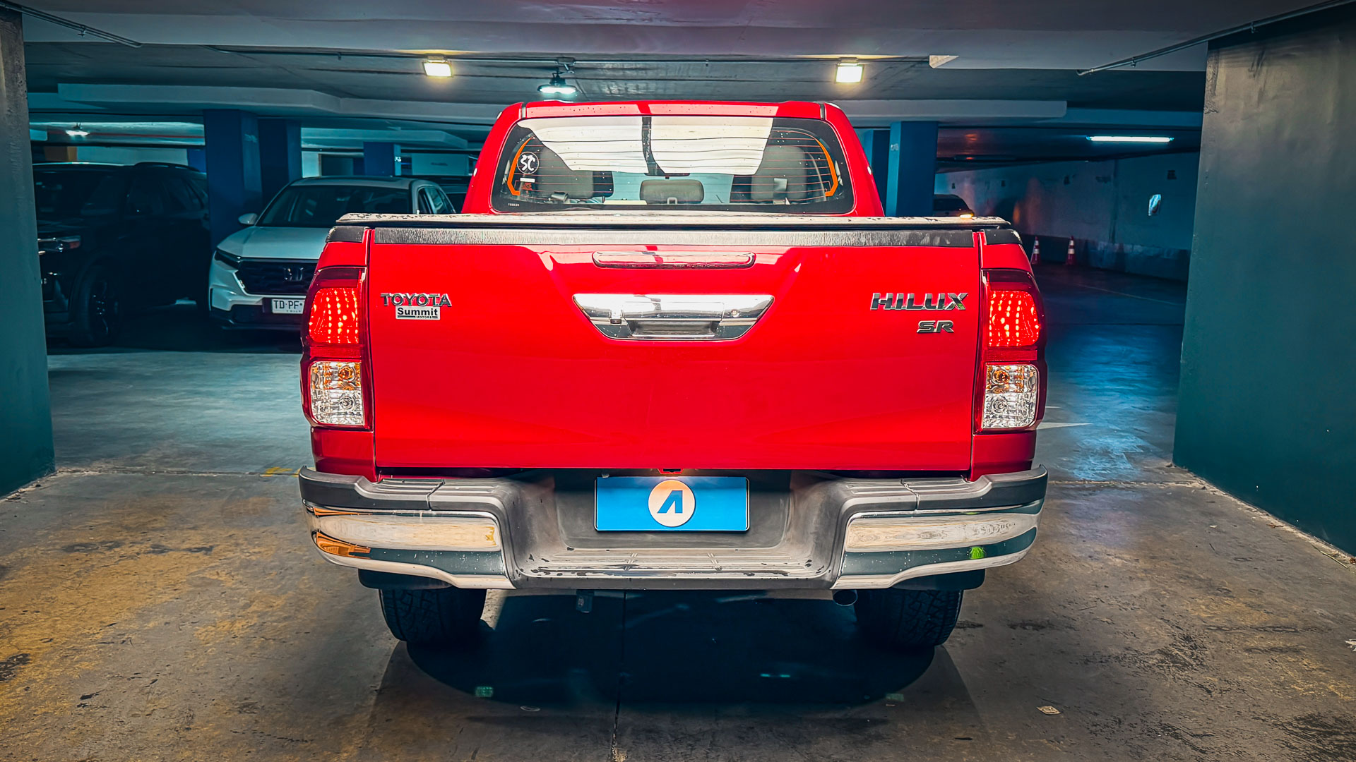 Toyota Hilux — foto 3 de 27