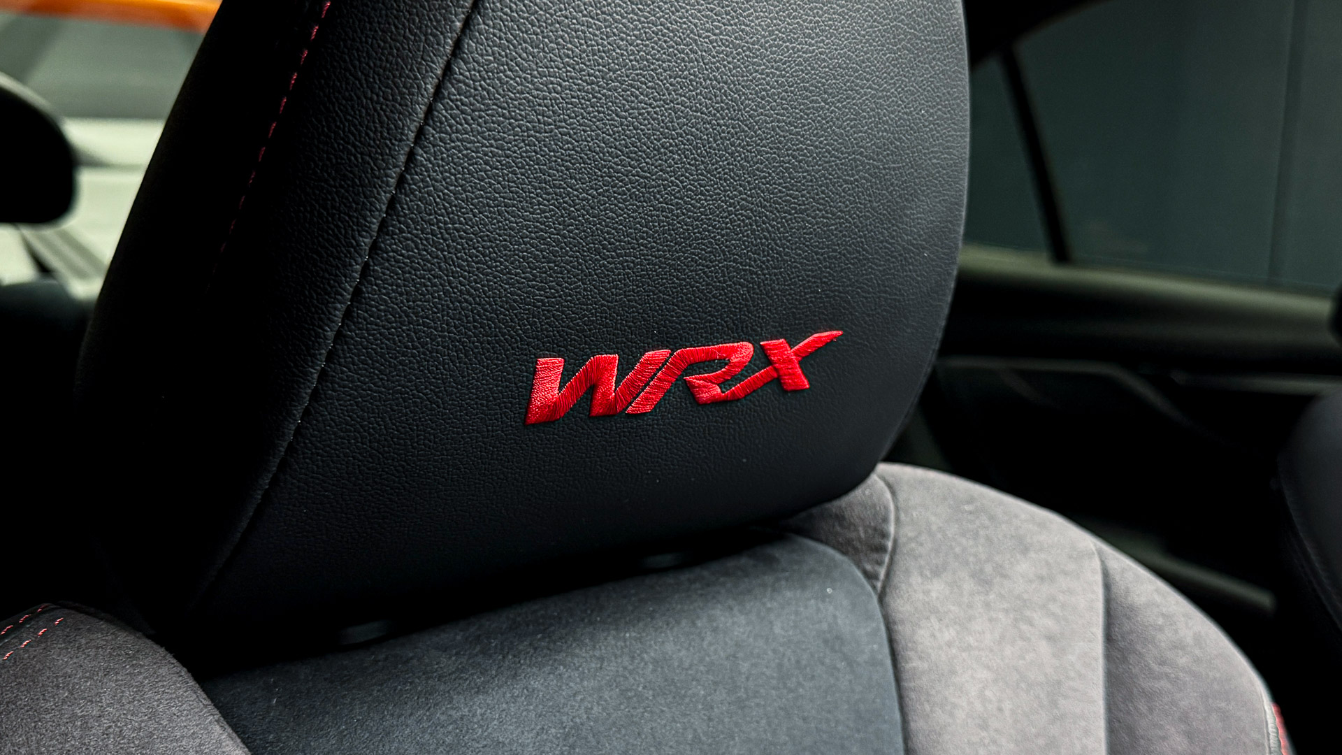 Subaru Wrx — foto 22 de 28