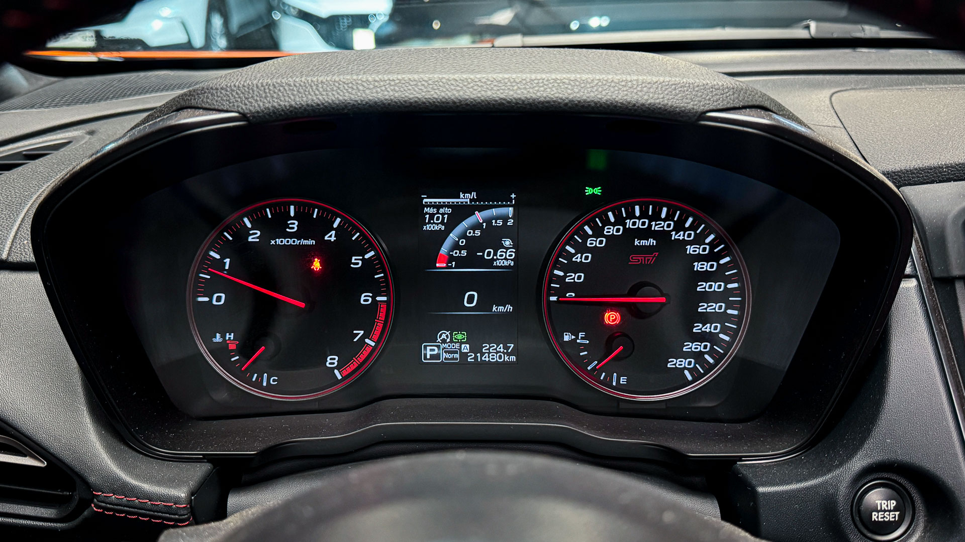 Subaru Wrx — foto 8 de 28