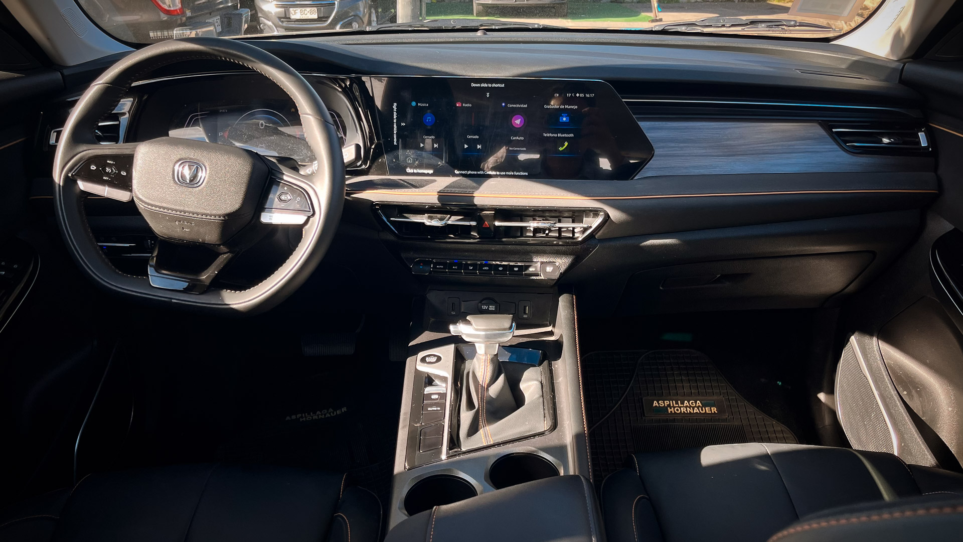 Changan X7 Plus — foto 12 de 20